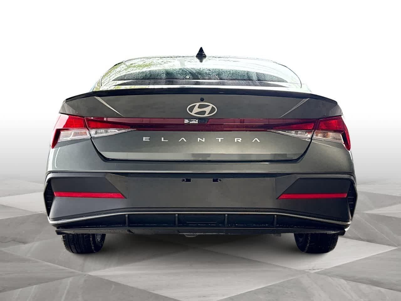 Hyundai Elantra Sel Sport Fwd 4Dr Car - Thumbnail 7