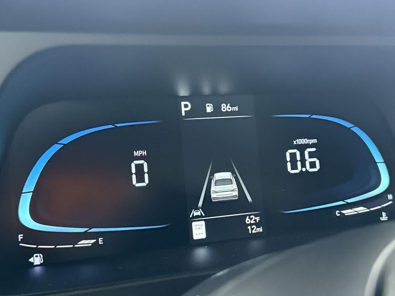 Hyundai Elantra Sel Sport Fwd 4Dr Car - Thumbnail 16