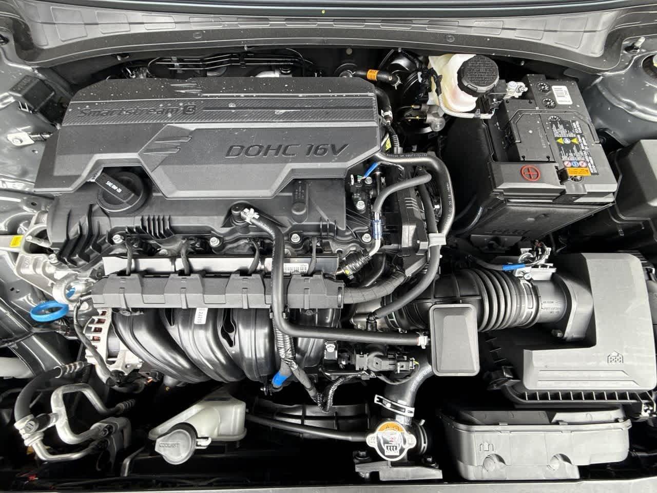 Hyundai Elantra Sel Sport Fwd 4Dr Car - Thumbnail 12