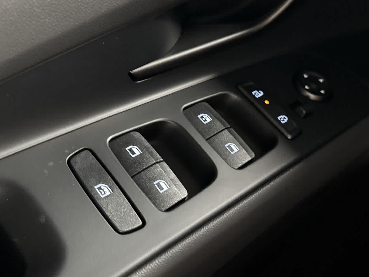 Hyundai Elantra Sel Sport Fwd 4Dr Car - Thumbnail 17