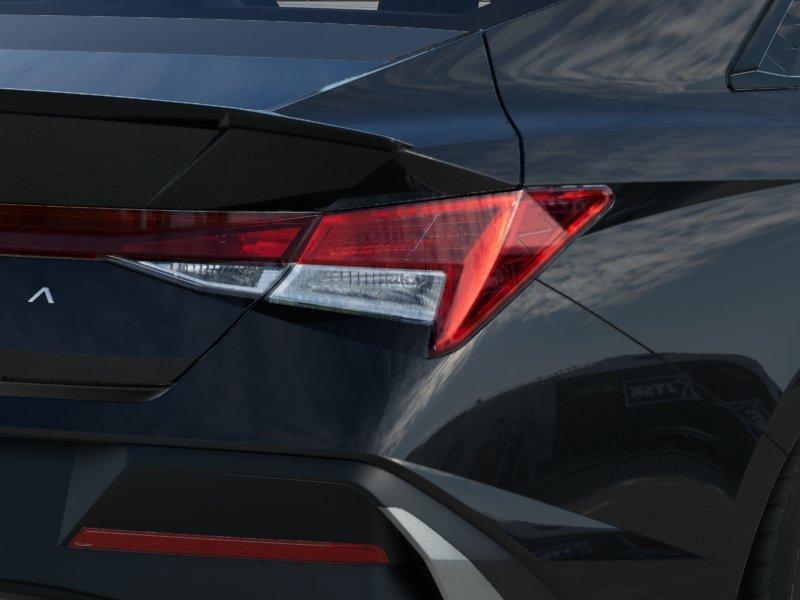 Hyundai Elantra Sel Sport Fwd 4Dr Car - Thumbnail 12