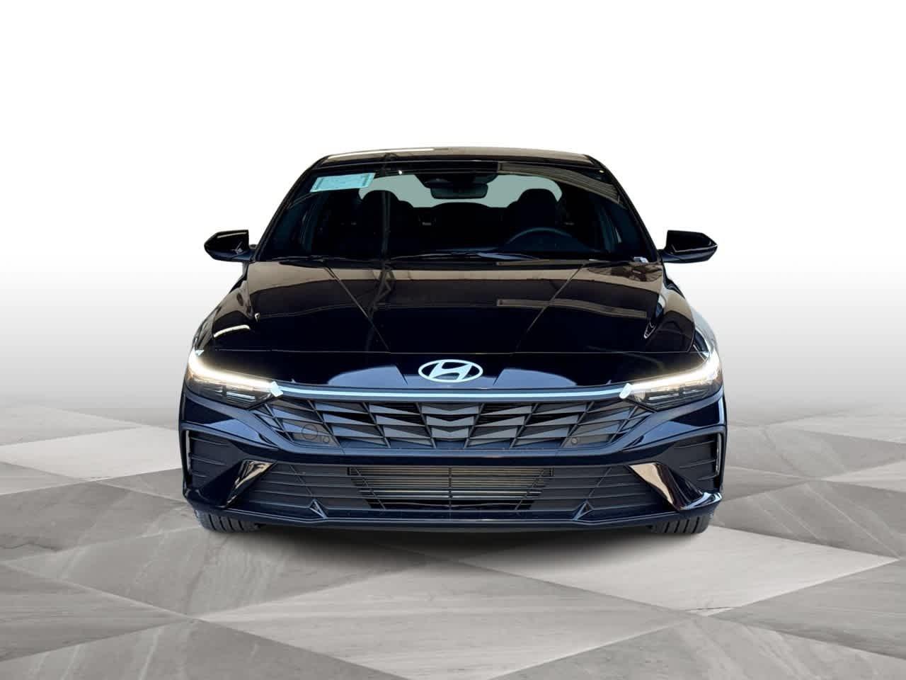 Hyundai Elantra Sel Sport Fwd 4Dr Car - Thumbnail 3