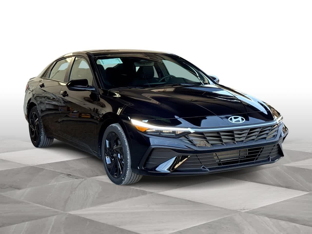 Hyundai Elantra Sel Sport Fwd 4Dr Car - Thumbnail 2