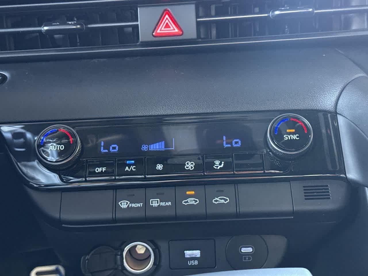 Hyundai Elantra Sel Sport Fwd 4Dr Car - Thumbnail 20