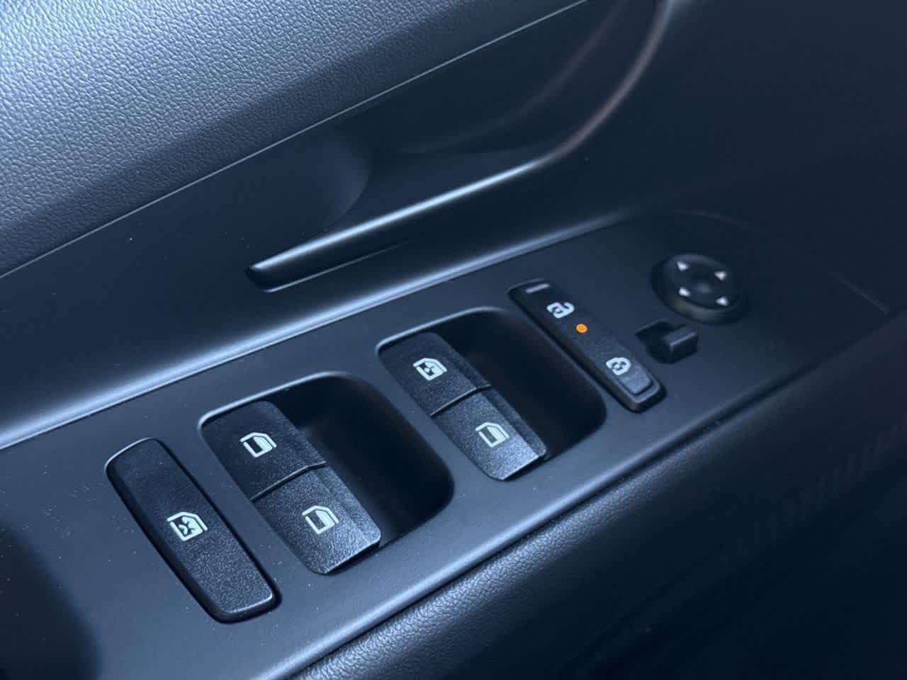 Hyundai Elantra Sel Sport Fwd 4Dr Car - Thumbnail 17