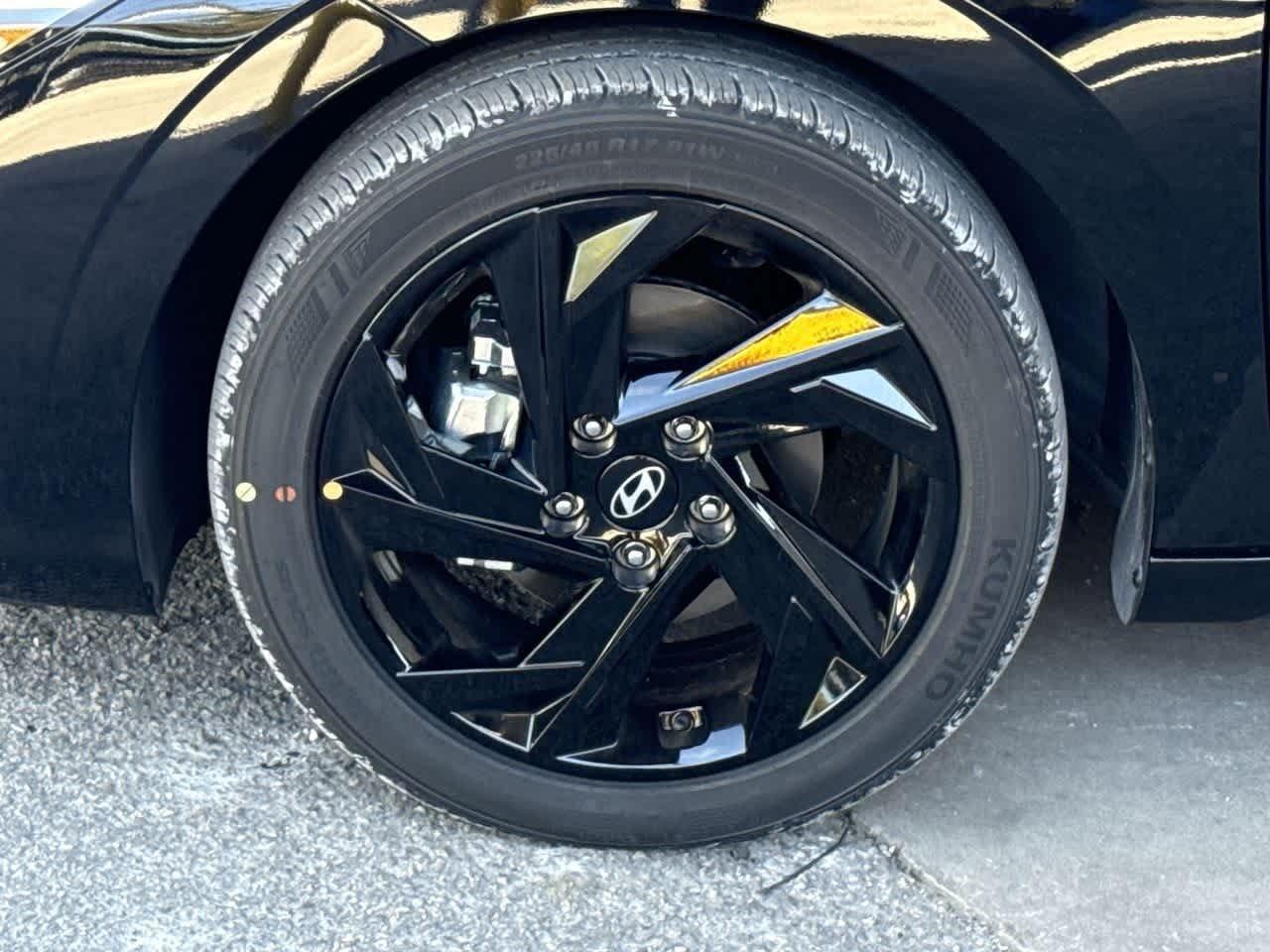 Hyundai Elantra Sel Sport Fwd 4Dr Car - Thumbnail 11