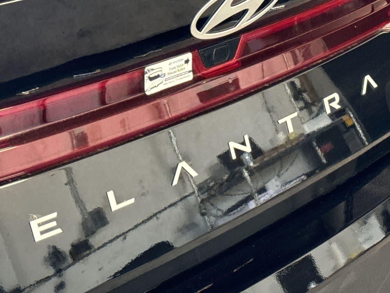 Hyundai Elantra Sel Sport Fwd 4Dr Car - Thumbnail 10