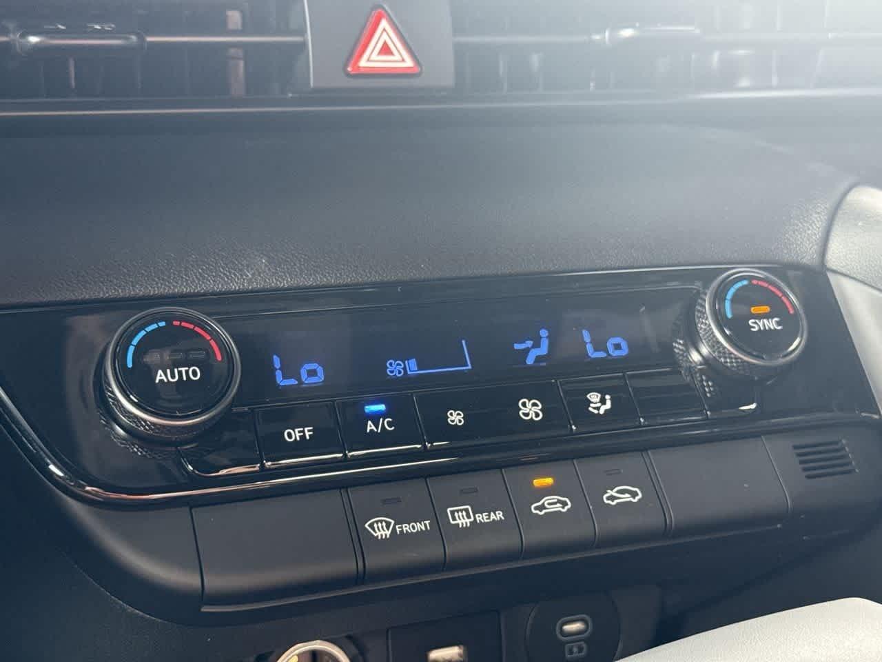 Hyundai Elantra Sel Sport Fwd 4Dr Car - Thumbnail 20