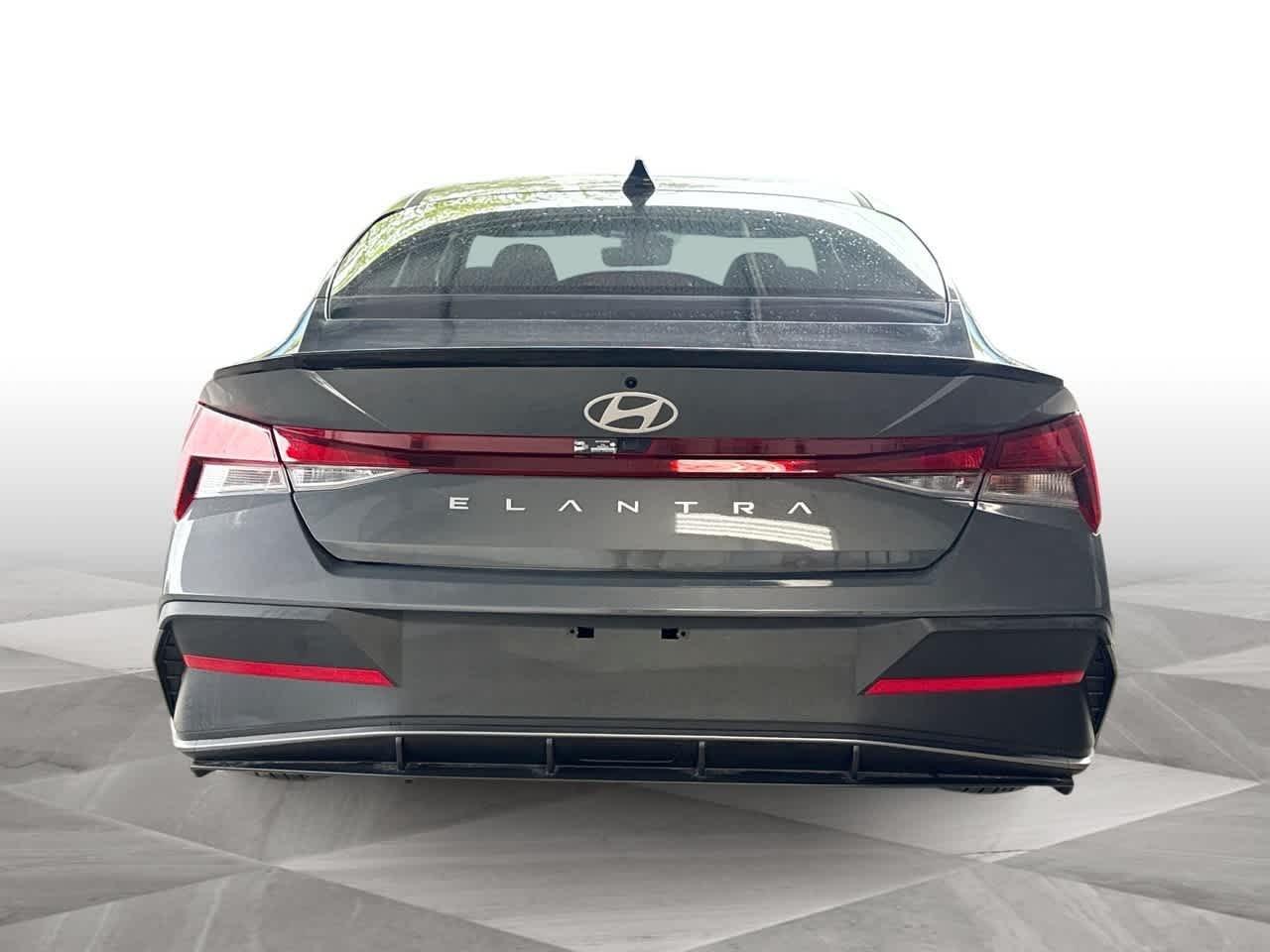 Hyundai Elantra Sel Sport Fwd 4Dr Car - Thumbnail 7
