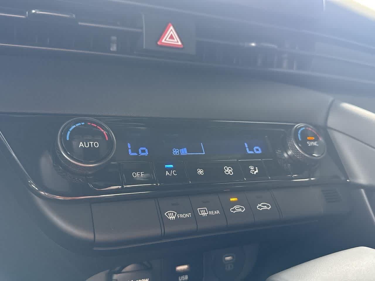 Hyundai Elantra Sel Sport Fwd 4Dr Car - Thumbnail 20