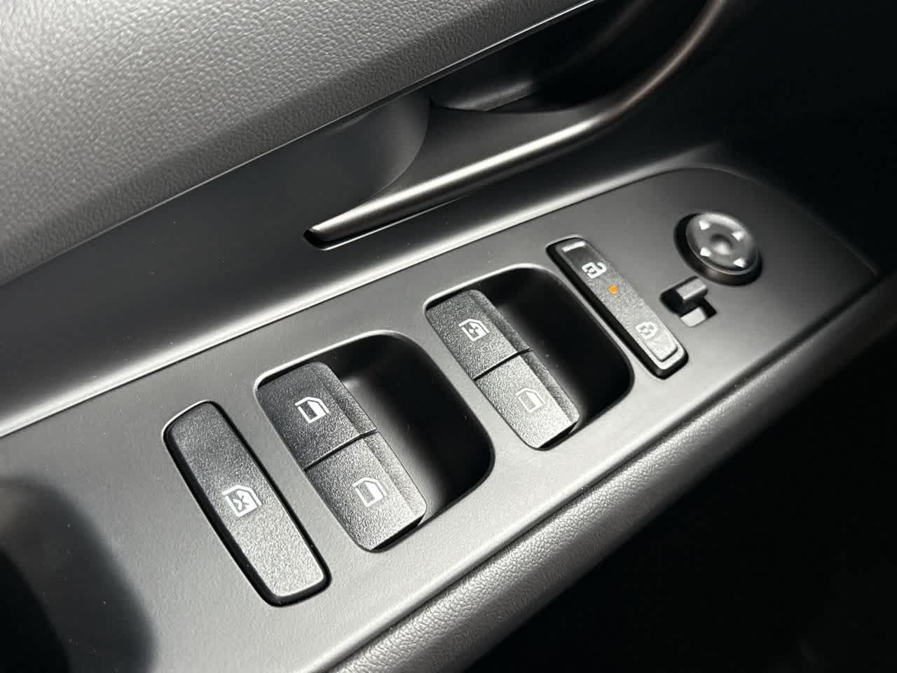 Hyundai Elantra Sel Sport Fwd 4Dr Car - Thumbnail 17