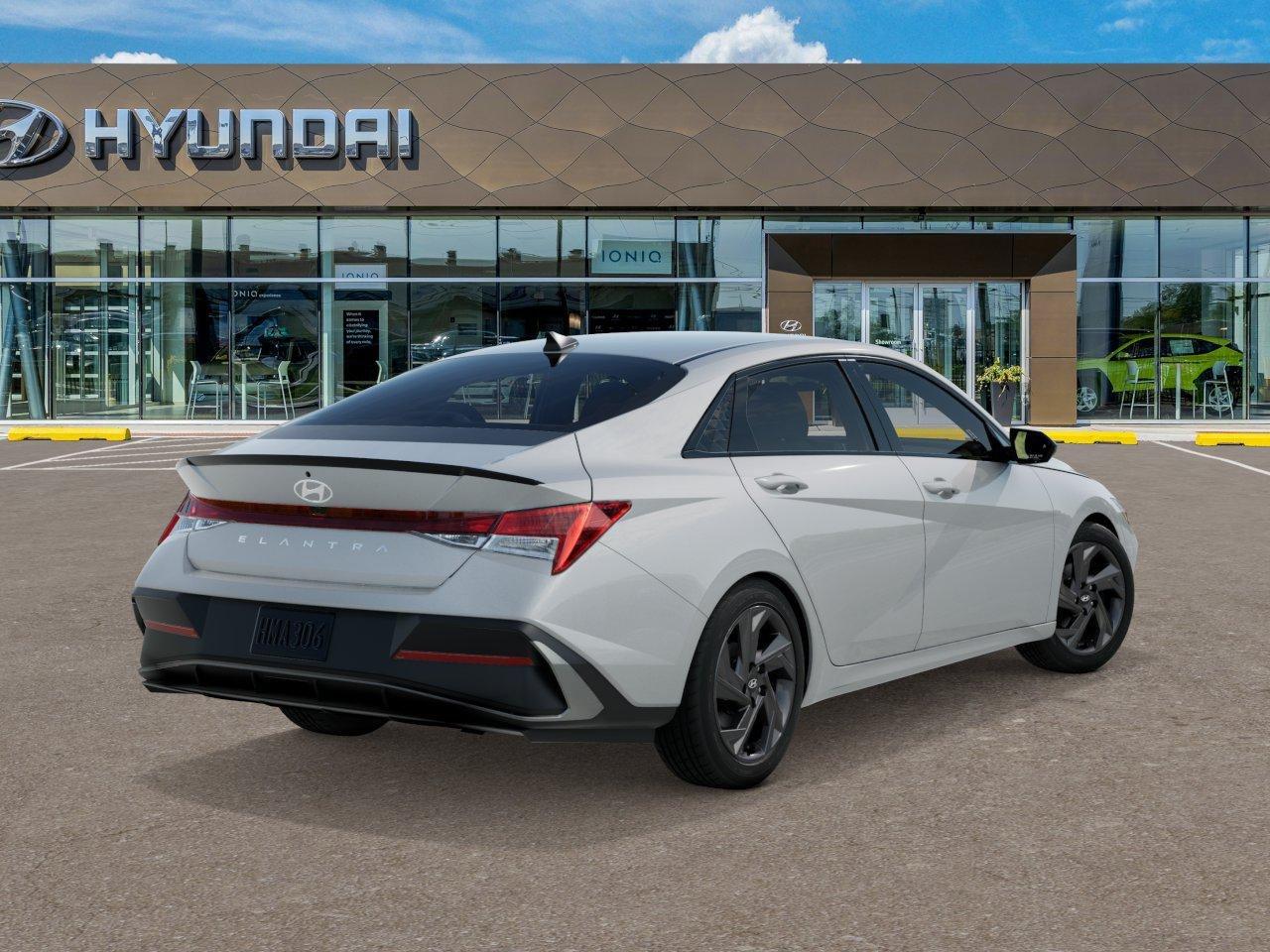 Hyundai Elantra Sel Sport Fwd 4Dr Car - Thumbnail 5