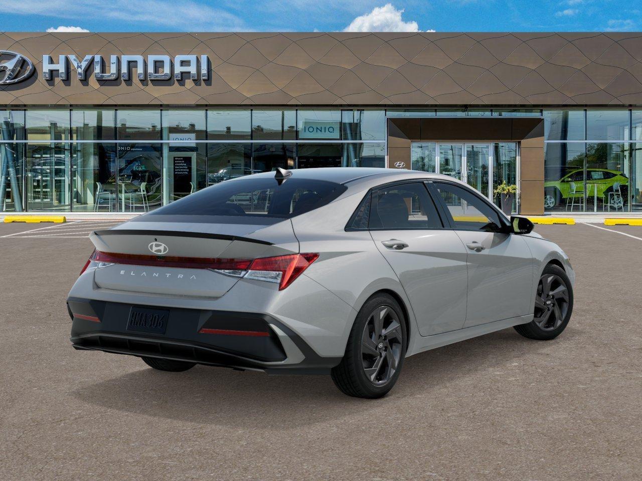Hyundai Elantra Sel Sport Fwd 4Dr Car - Thumbnail 6
