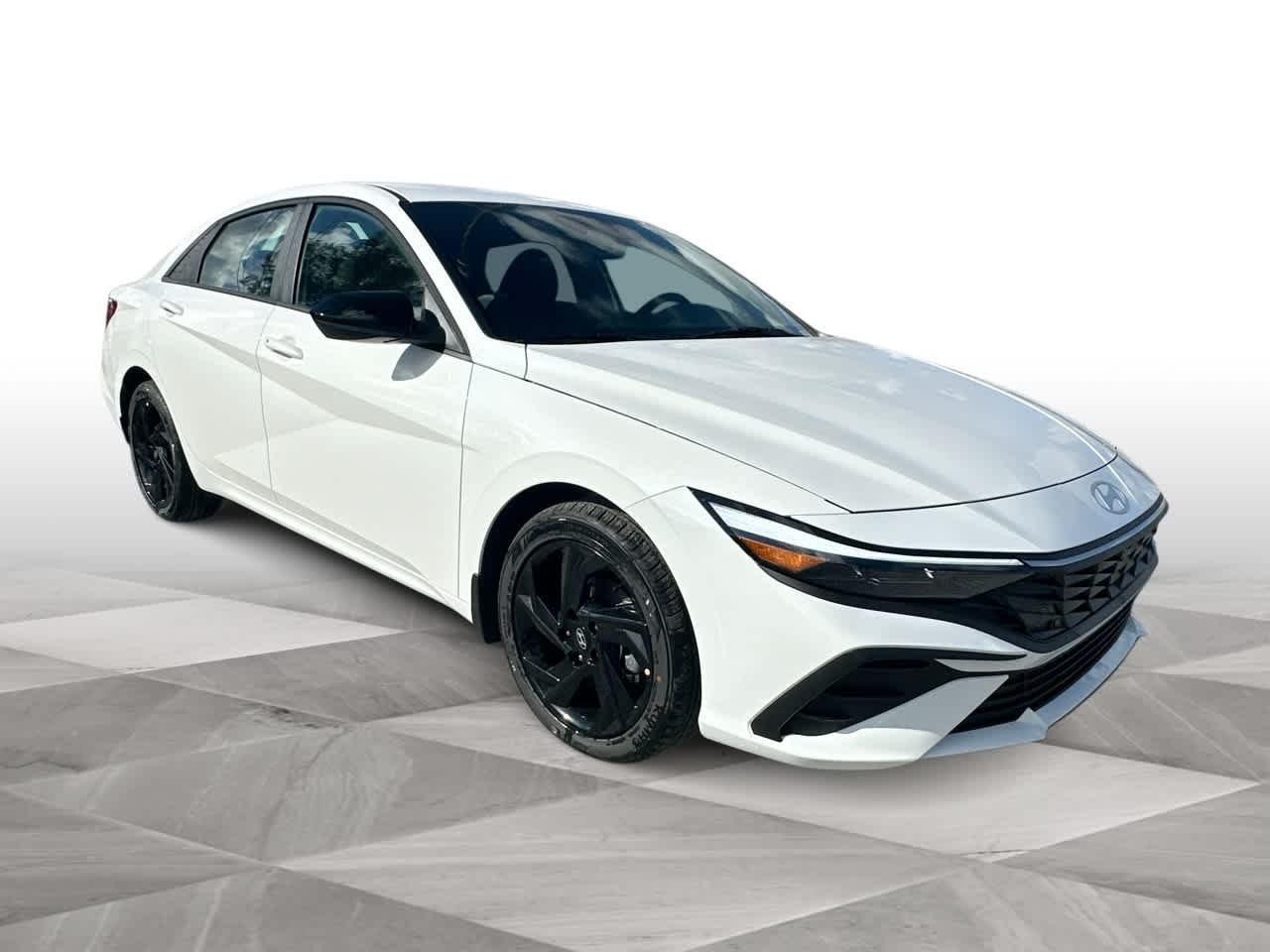 Hyundai Elantra Sel Sport Fwd 4Dr Car - Thumbnail 2