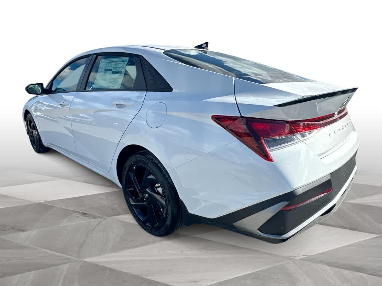 Hyundai Elantra Sel Sport Fwd 4Dr Car - Thumbnail 6