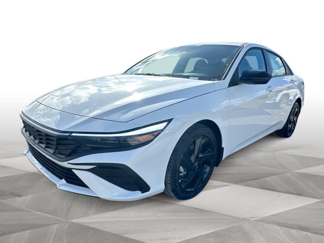 Hyundai Elantra Sel Sport Fwd 4Dr Car - Thumbnail 4