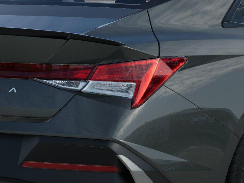 Hyundai Elantra Sel Sport Fwd 4Dr Car - Thumbnail 12