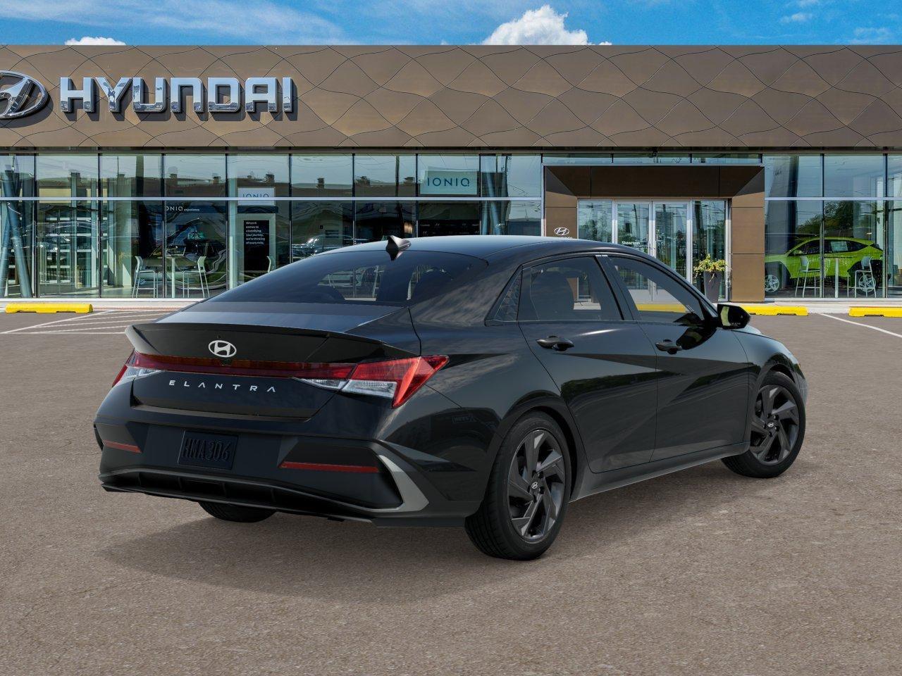 Hyundai Elantra Sel Sport Fwd 4Dr Car - Thumbnail 6