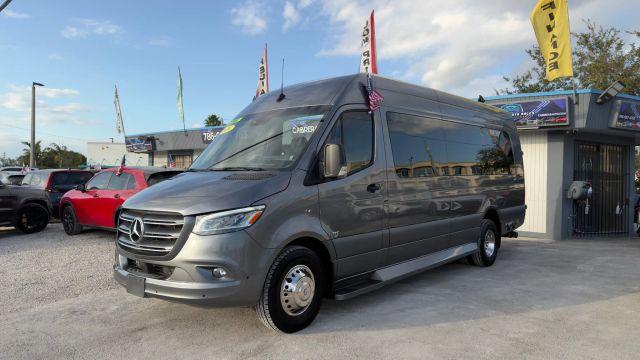 Mercedes-Benz Sprinter 3500 Xd Cargo - View 1