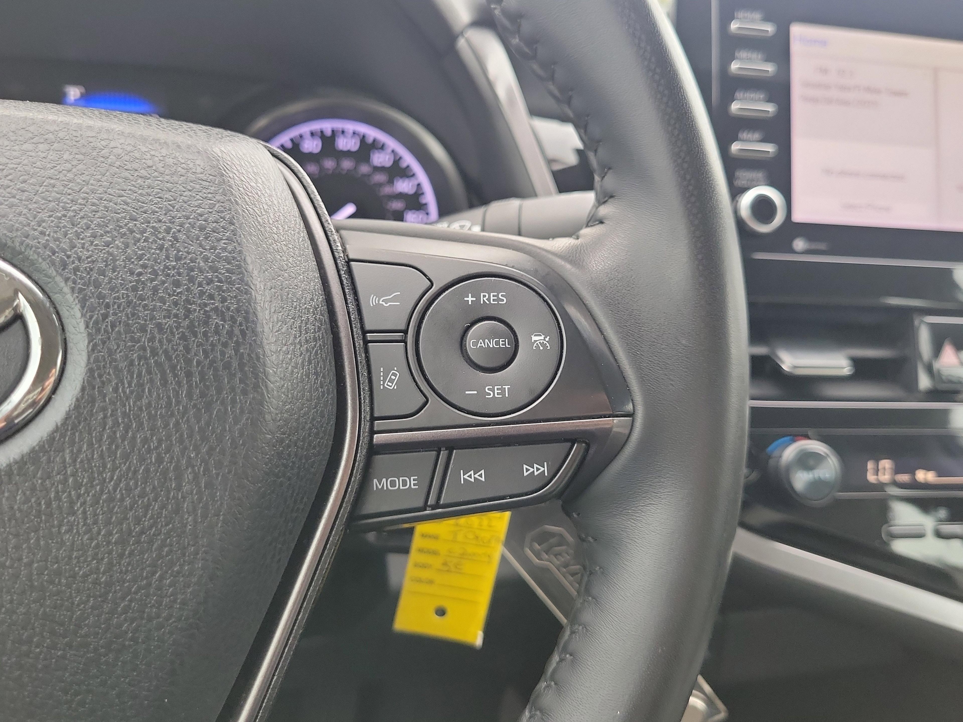 Toyota Camry Se Fwd - Thumbnail 17