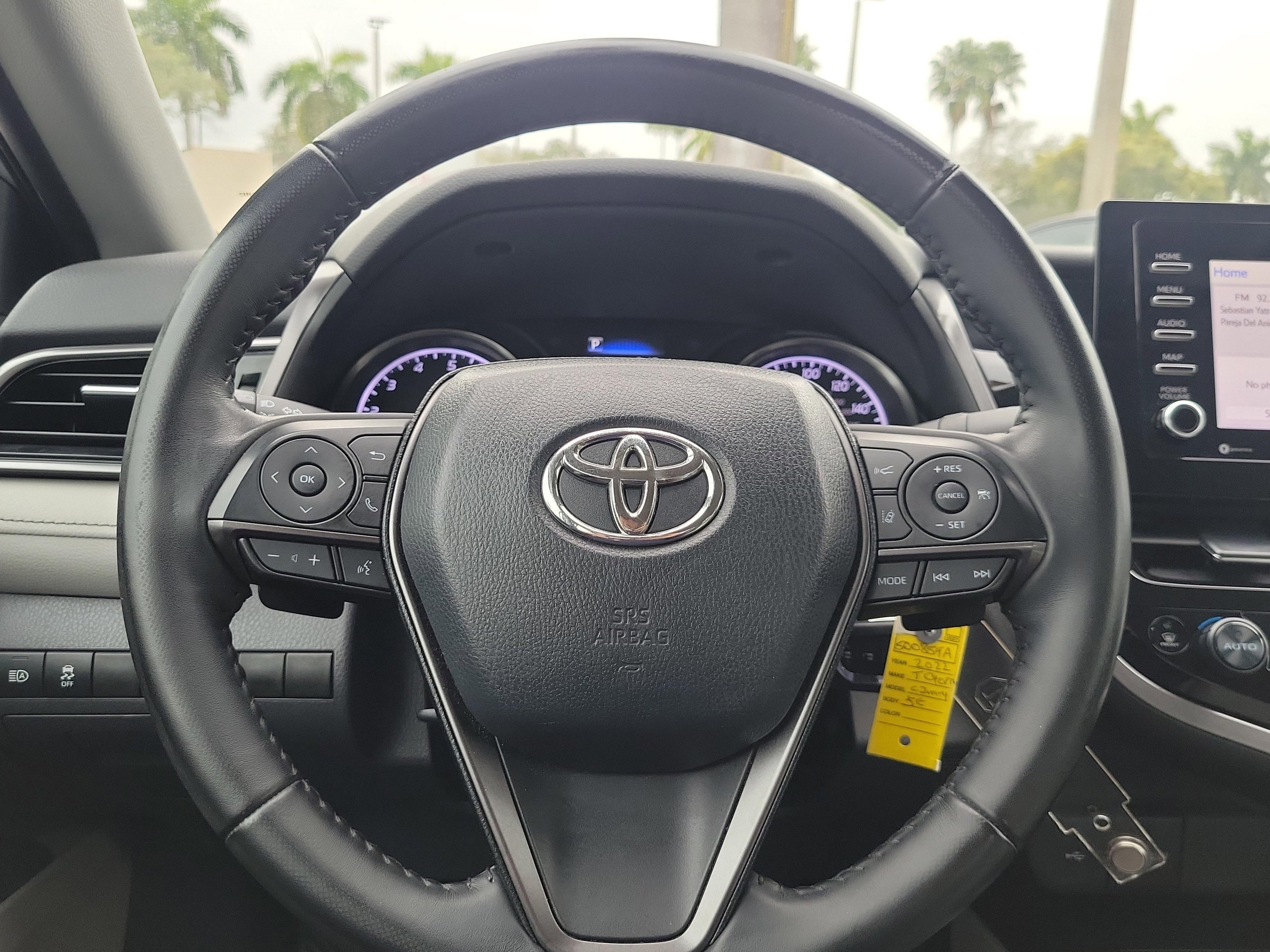 Toyota Camry Se Fwd - Thumbnail 15