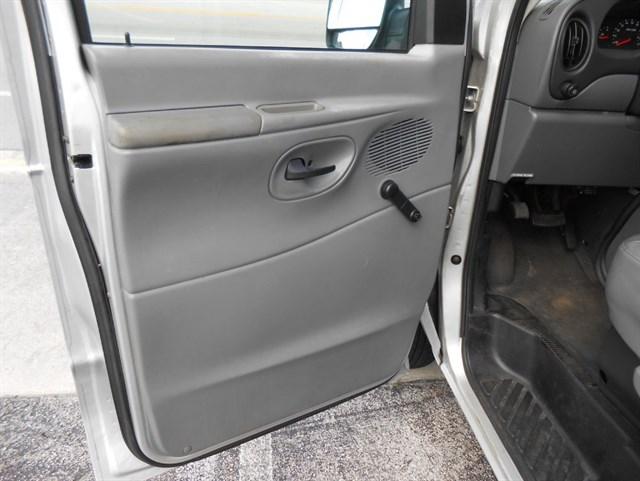 Ford Econoline E150 Van | Stock No: 14759 - Thumbnail 15