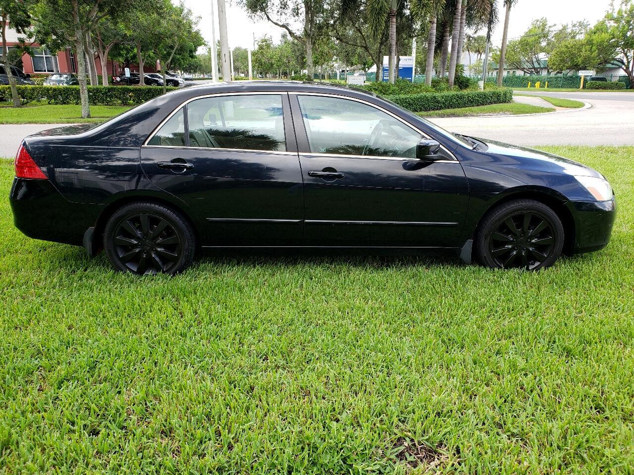 Honda Accord - Thumbnail 13