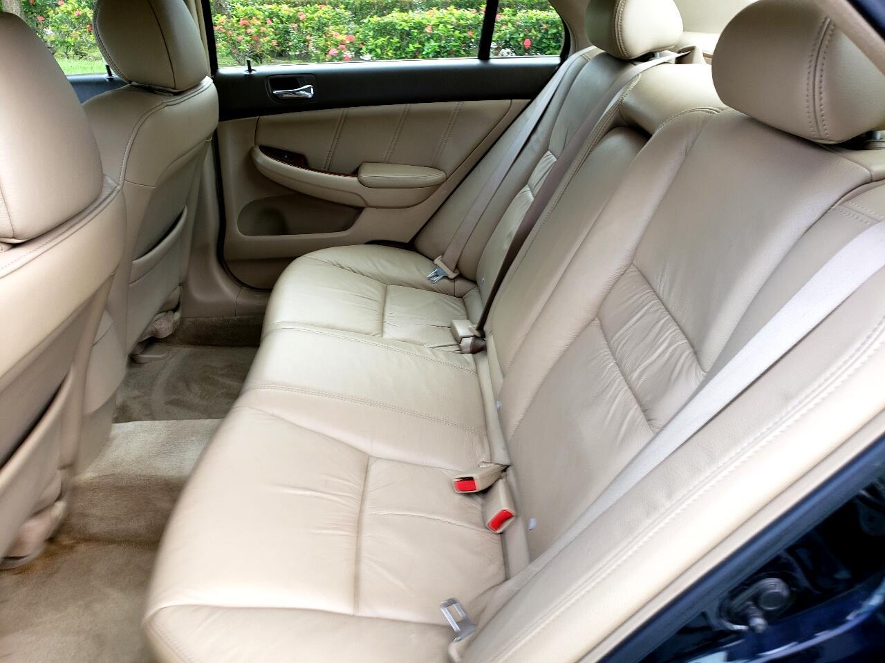 Honda Accord - Thumbnail 20