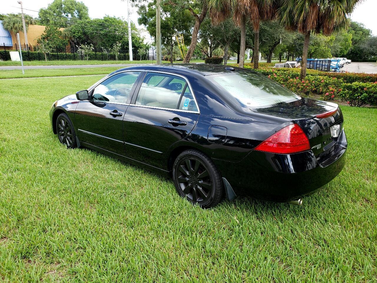 Honda Accord - Thumbnail 11