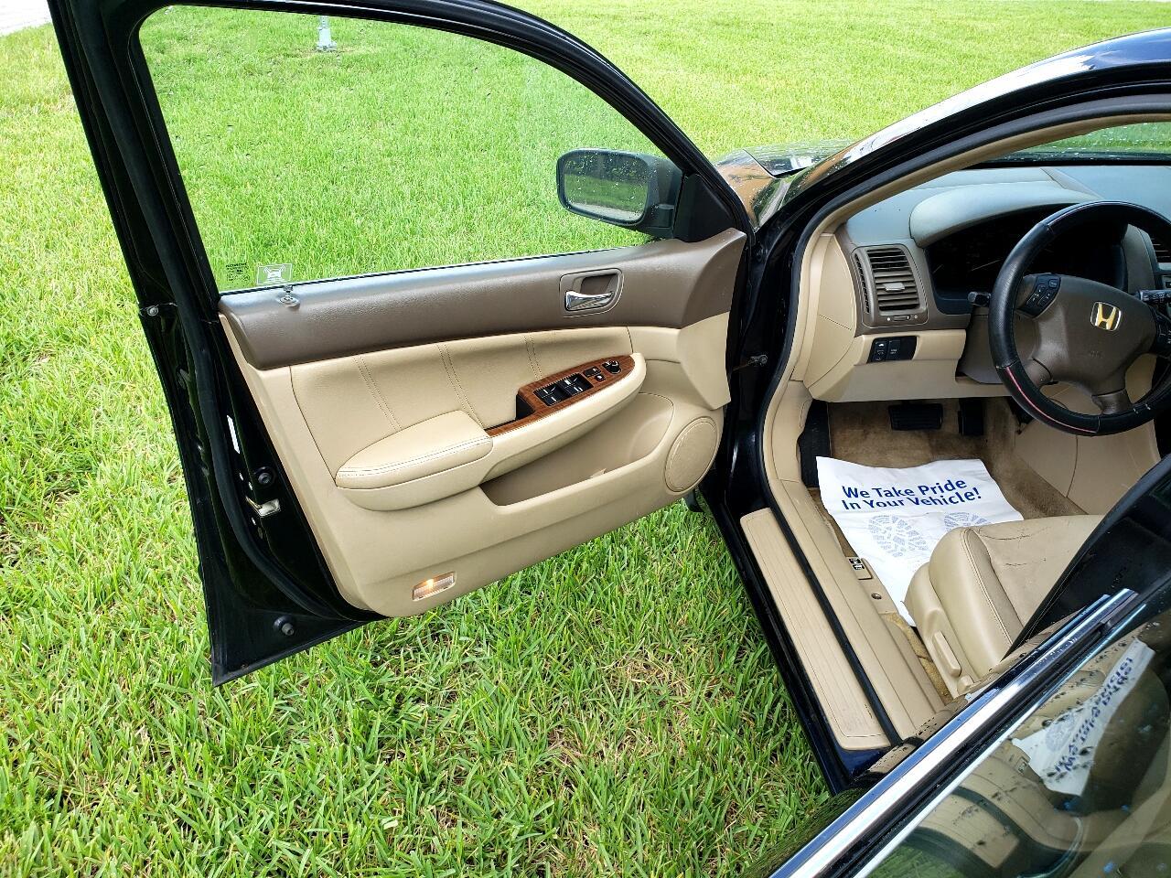 Honda Accord - Thumbnail 10