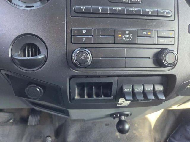 Ford Commercial F-750 Super Duty - Thumbnail 19