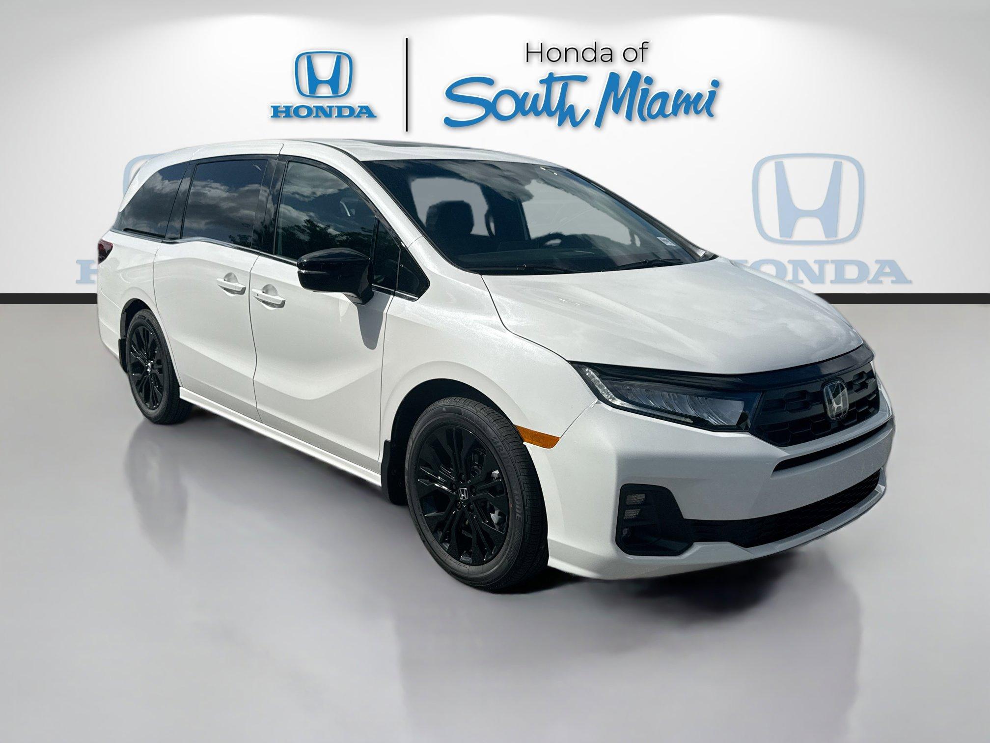 Honda Odyssey Sport-L Fwd - Thumbnail 2