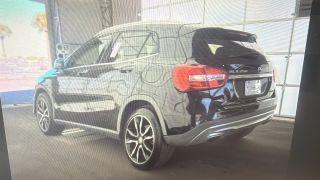 Nissan Rogue - Thumbnail 3