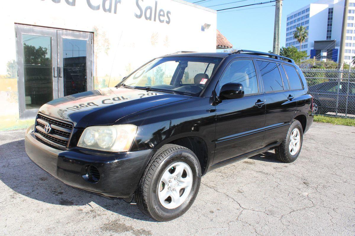 Toyota Highlander Only $3900 Cash** "No Financing" - Thumbnail 5