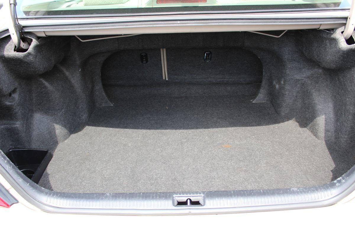 Toyota Camry Le Only $ Down** $85/Wk - Thumbnail 20