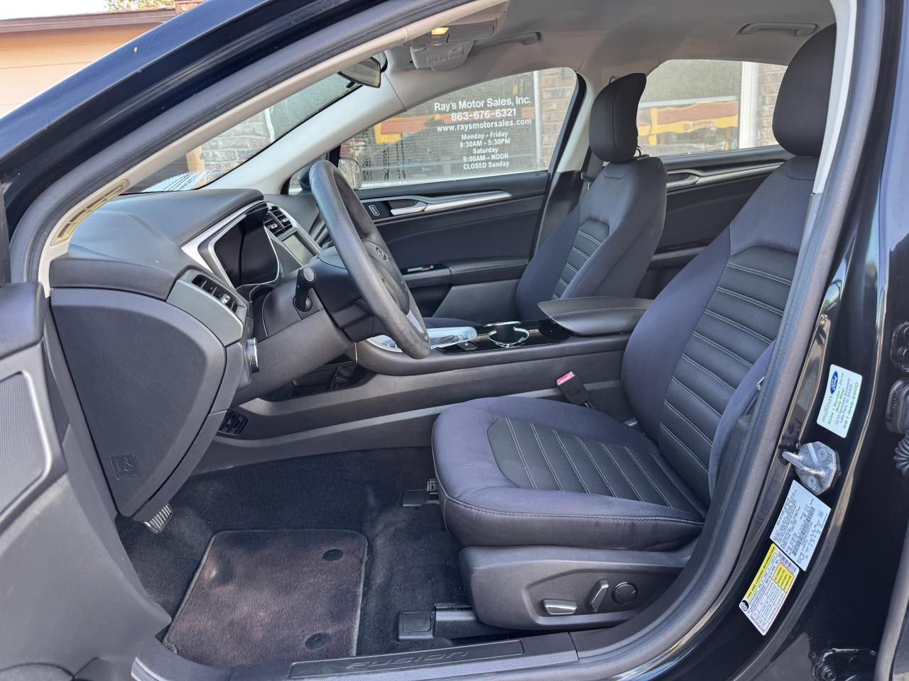 Ford Fusion - Thumbnail 12