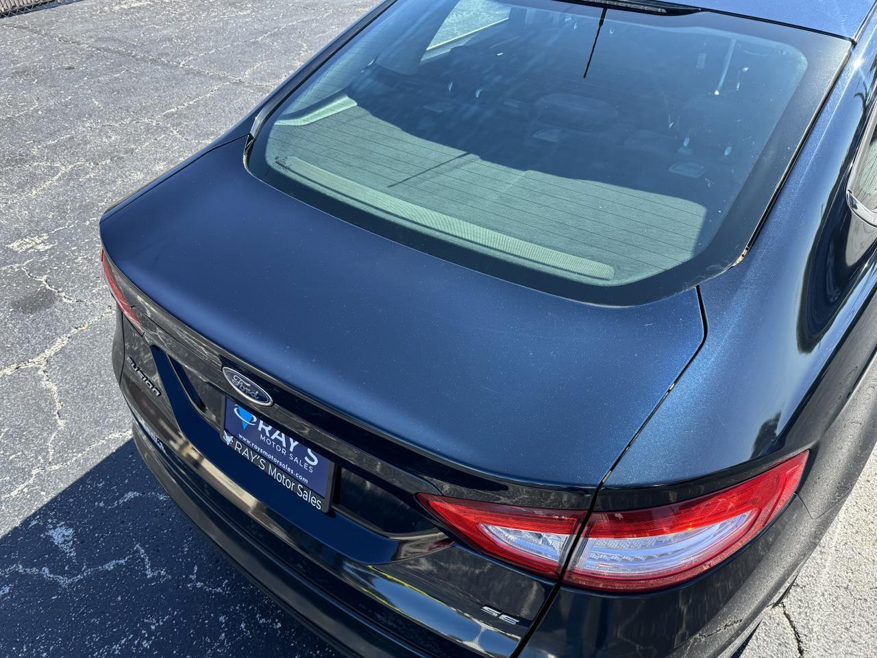 Ford Fusion - Thumbnail 8