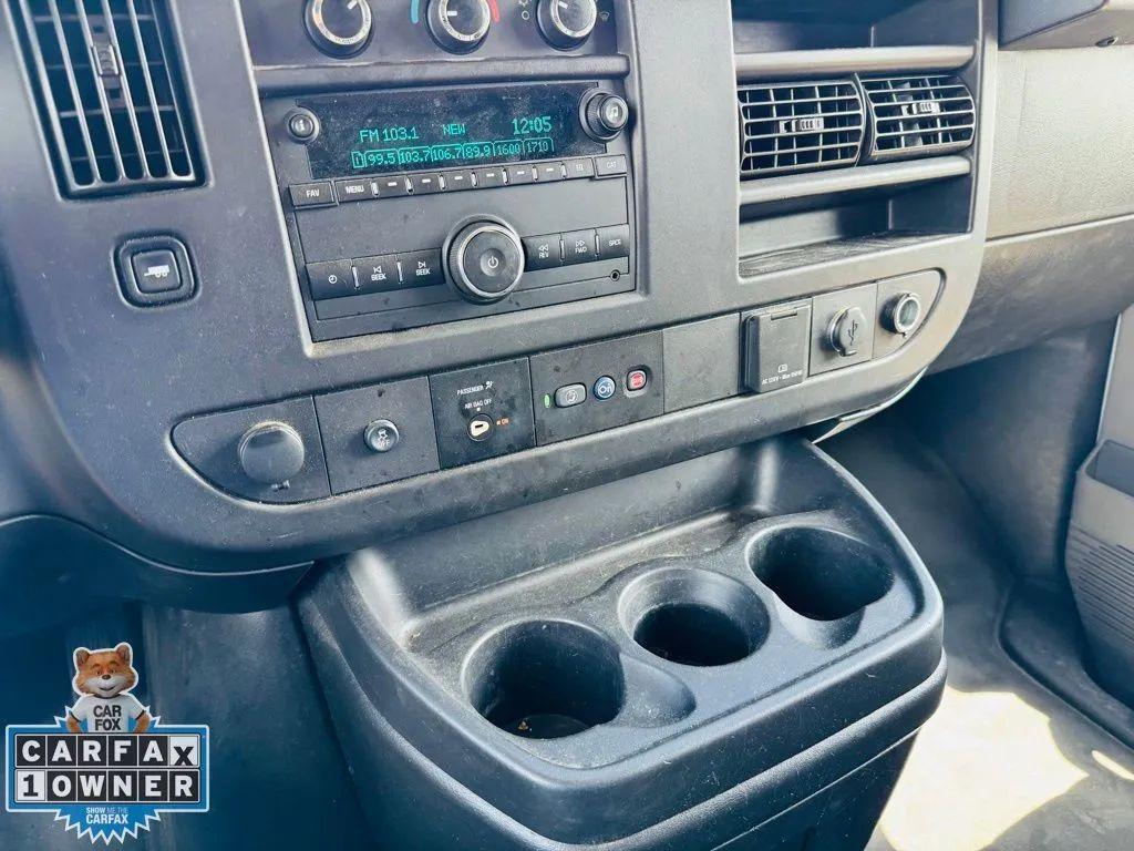 Chevrolet Express 2500 Cargo - Thumbnail 16