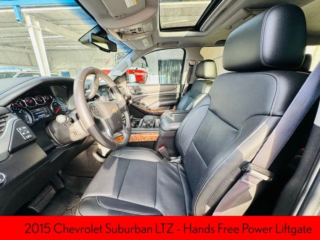 Chevrolet Suburban - Thumbnail 13