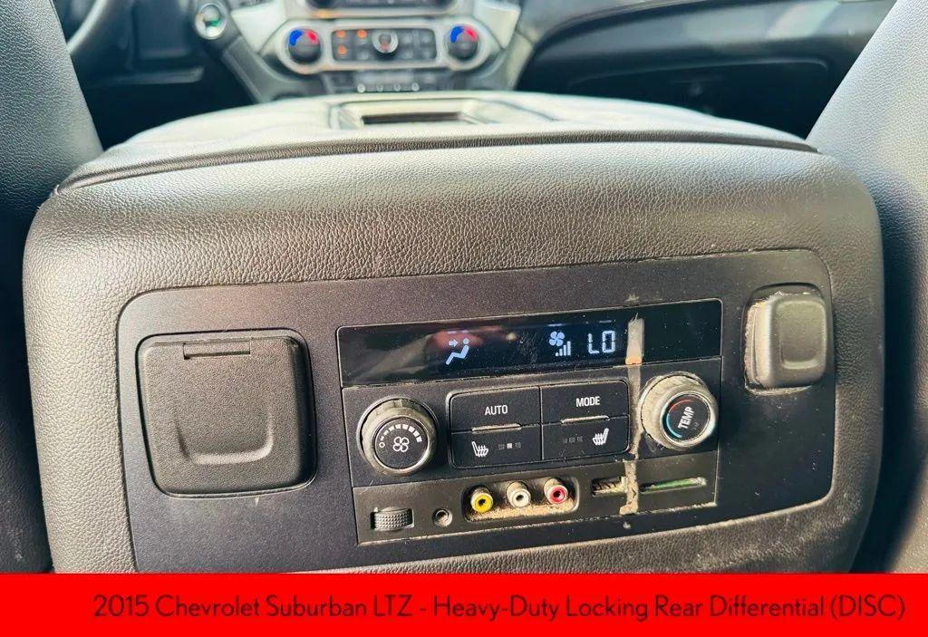 Chevrolet Suburban - Thumbnail 15
