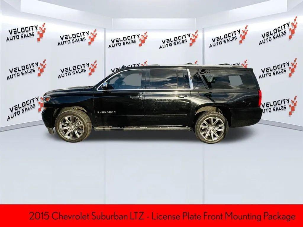 Chevrolet Suburban - Thumbnail 8