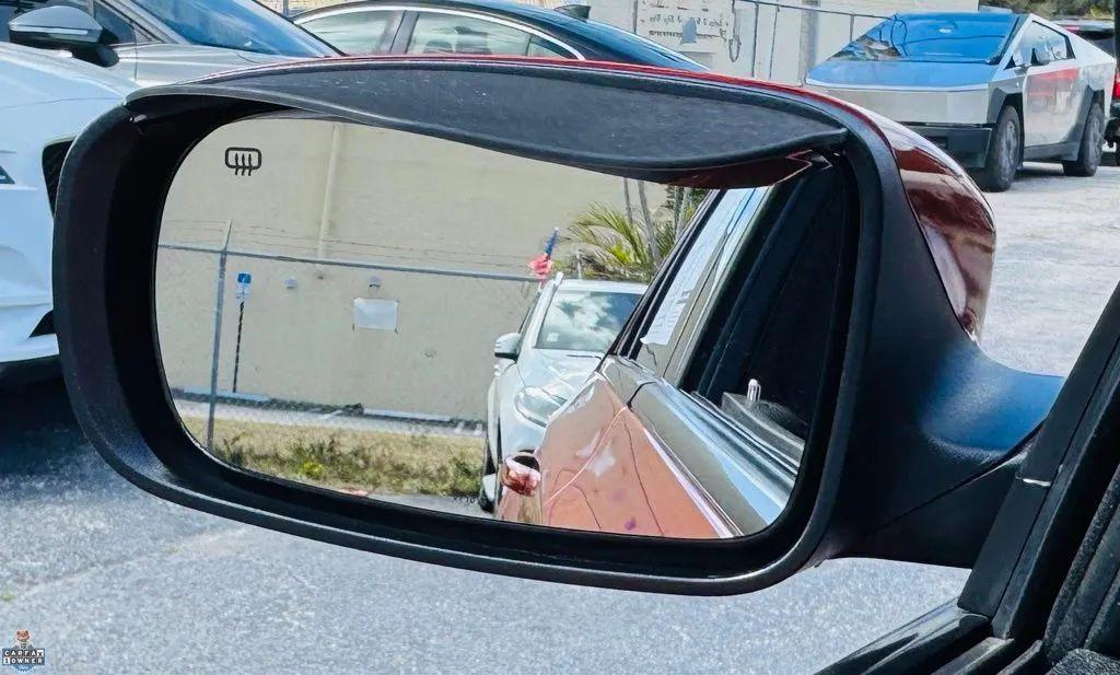 Chrysler 300 - Thumbnail 20