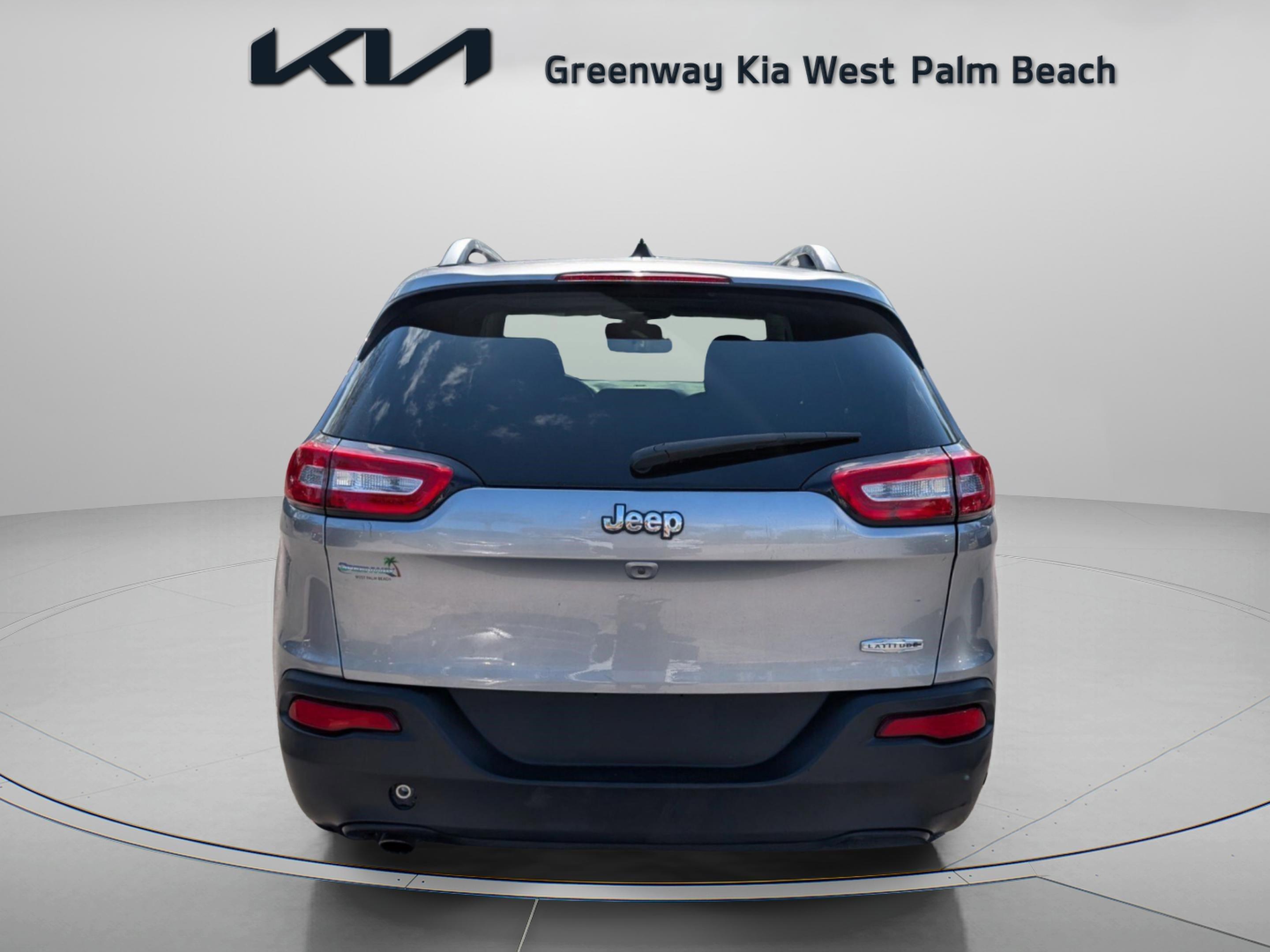 Jeep Cherokee Latitude - Thumbnail 7