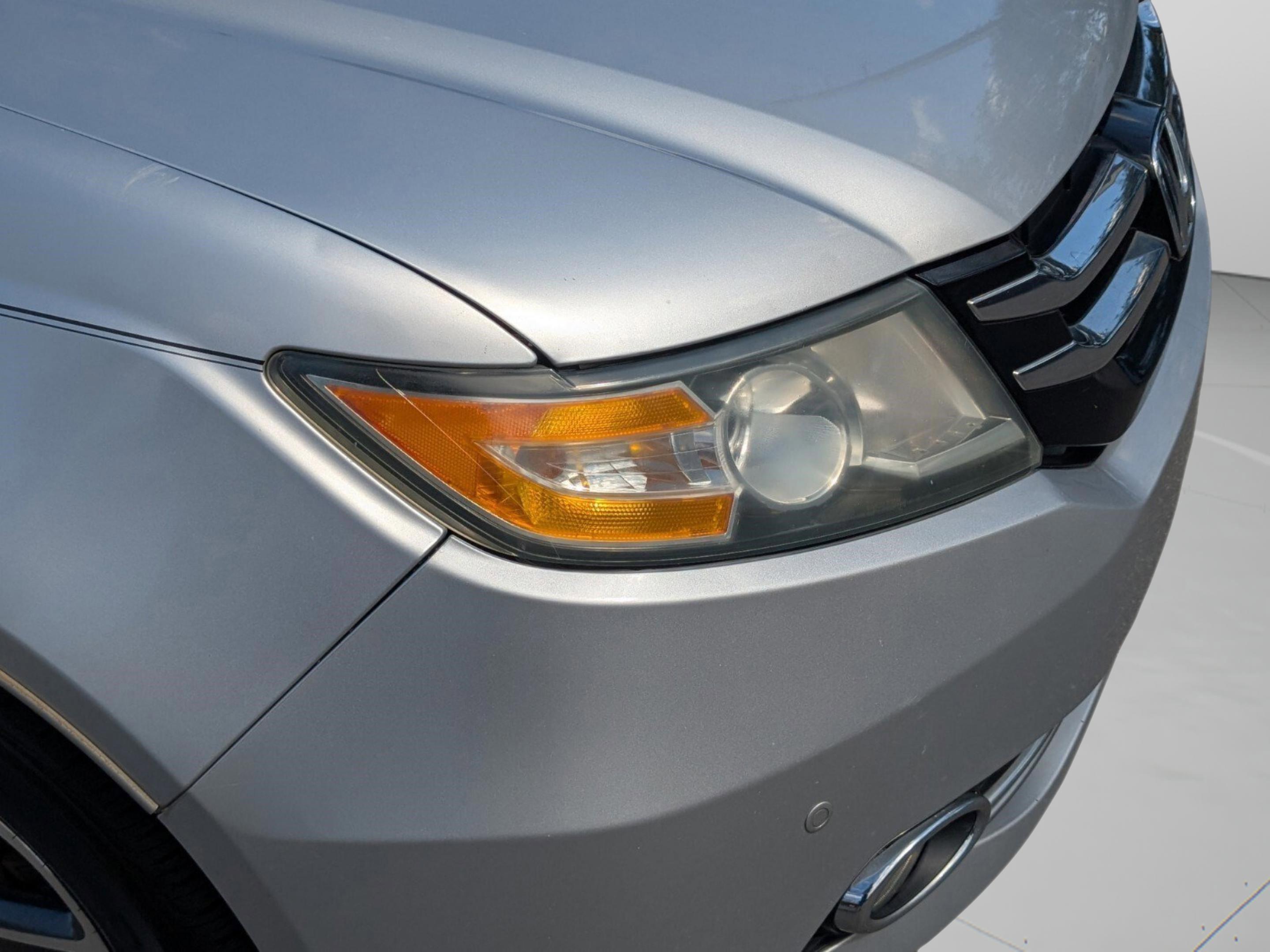 Honda Odyssey Touring Elite - Thumbnail 11