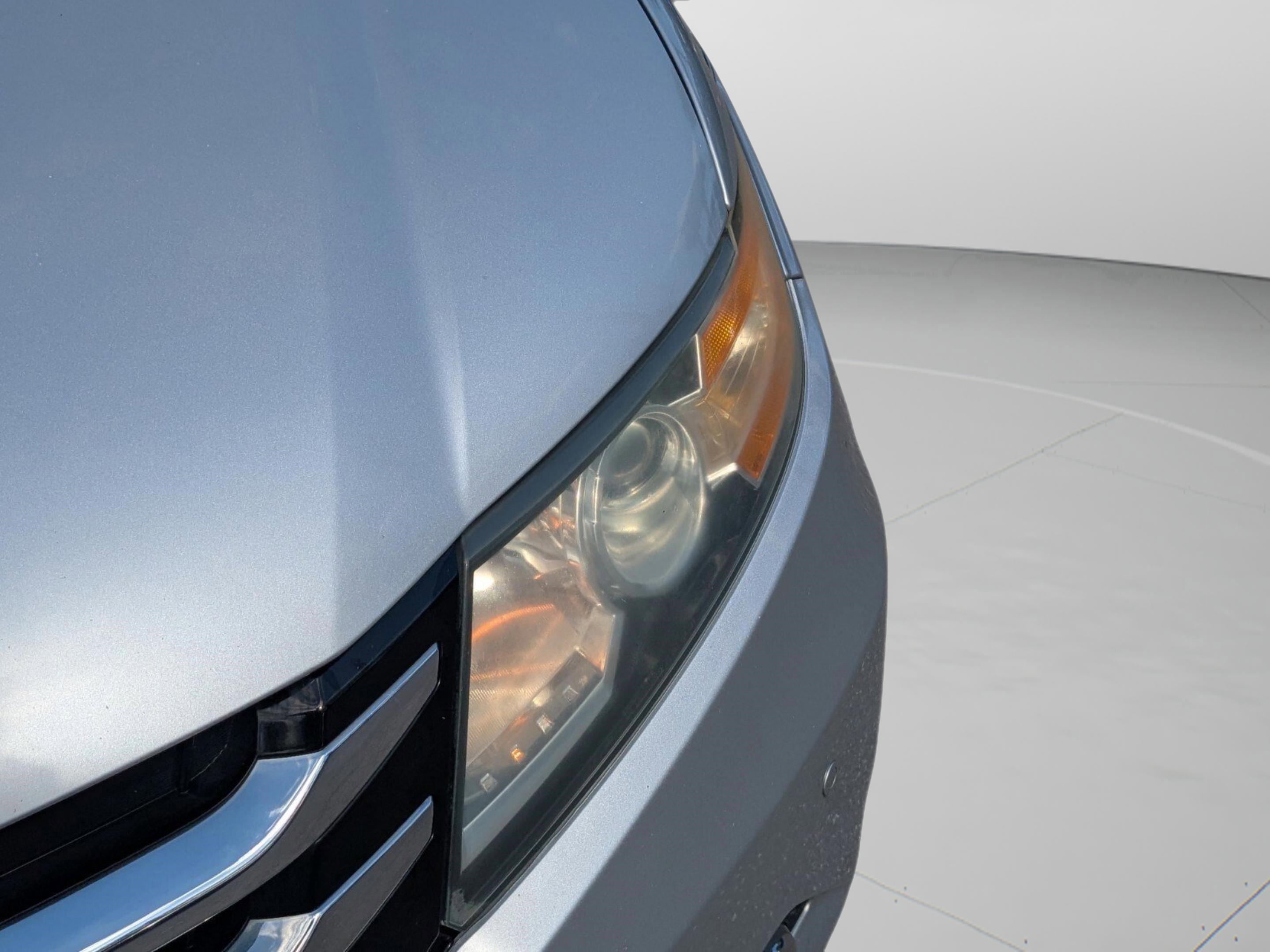 Honda Odyssey Touring Elite - Thumbnail 13