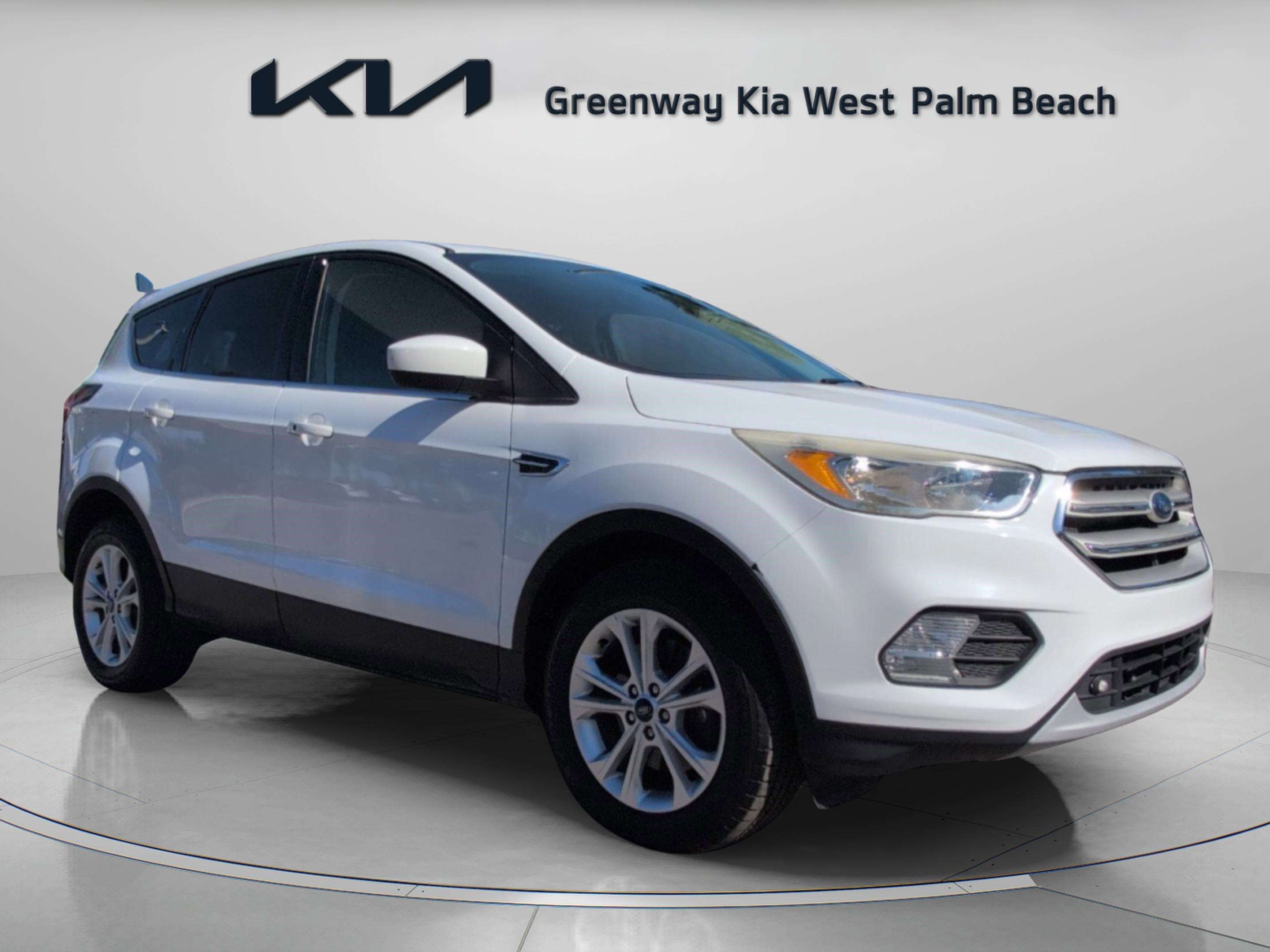 Ford Escape Se - Thumbnail 2