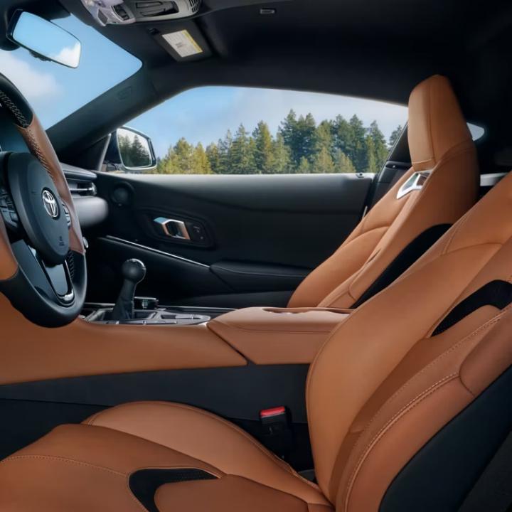 Toyota Gr Supra | Earl Stewart Toyota - Thumbnail 6