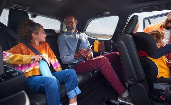 Toyota Grand Highlander Pics, Info, Specs, And Technology | Earl Stewart Toyota - Thumbnail 5