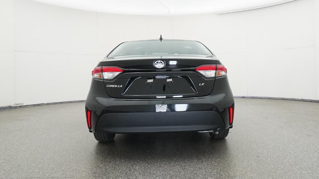 Toyota Corolla Le - Thumbnail 5