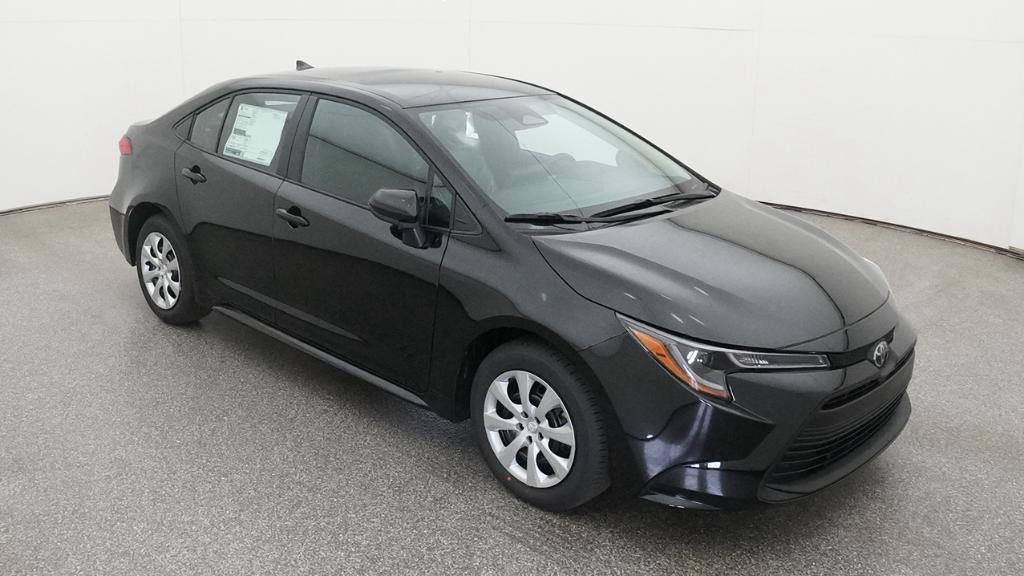 Toyota Corolla Le - Thumbnail 2